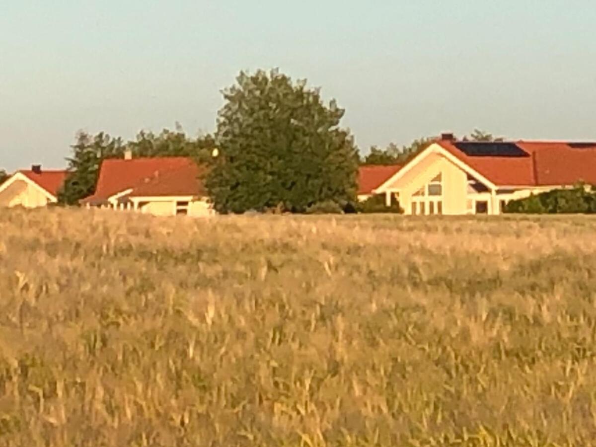 Villa Ostseebrise Trent Bagian luar foto
