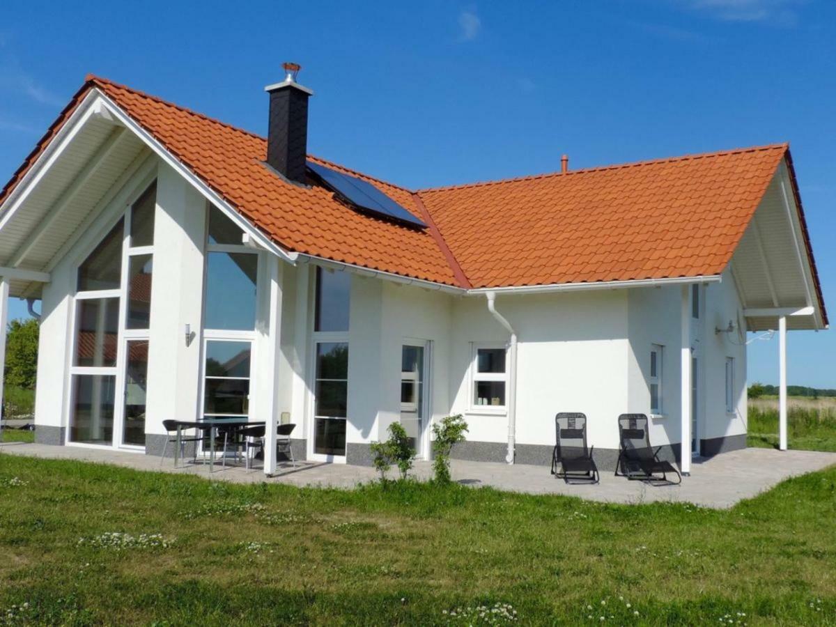 Villa Ostseebrise Trent Bagian luar foto